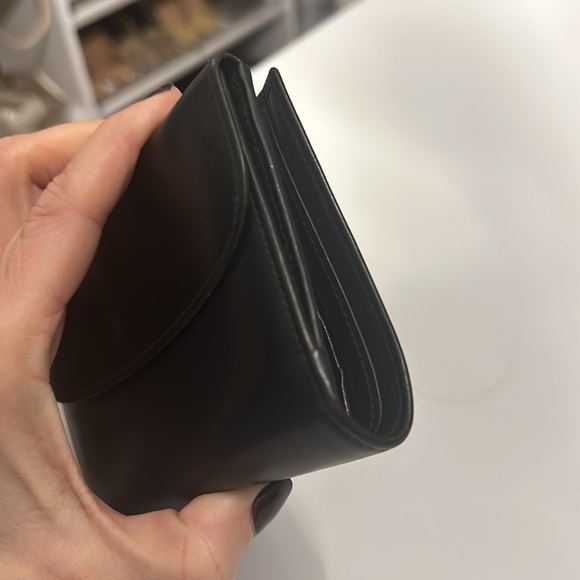 Gucci Wallet - Picture 3 of 13